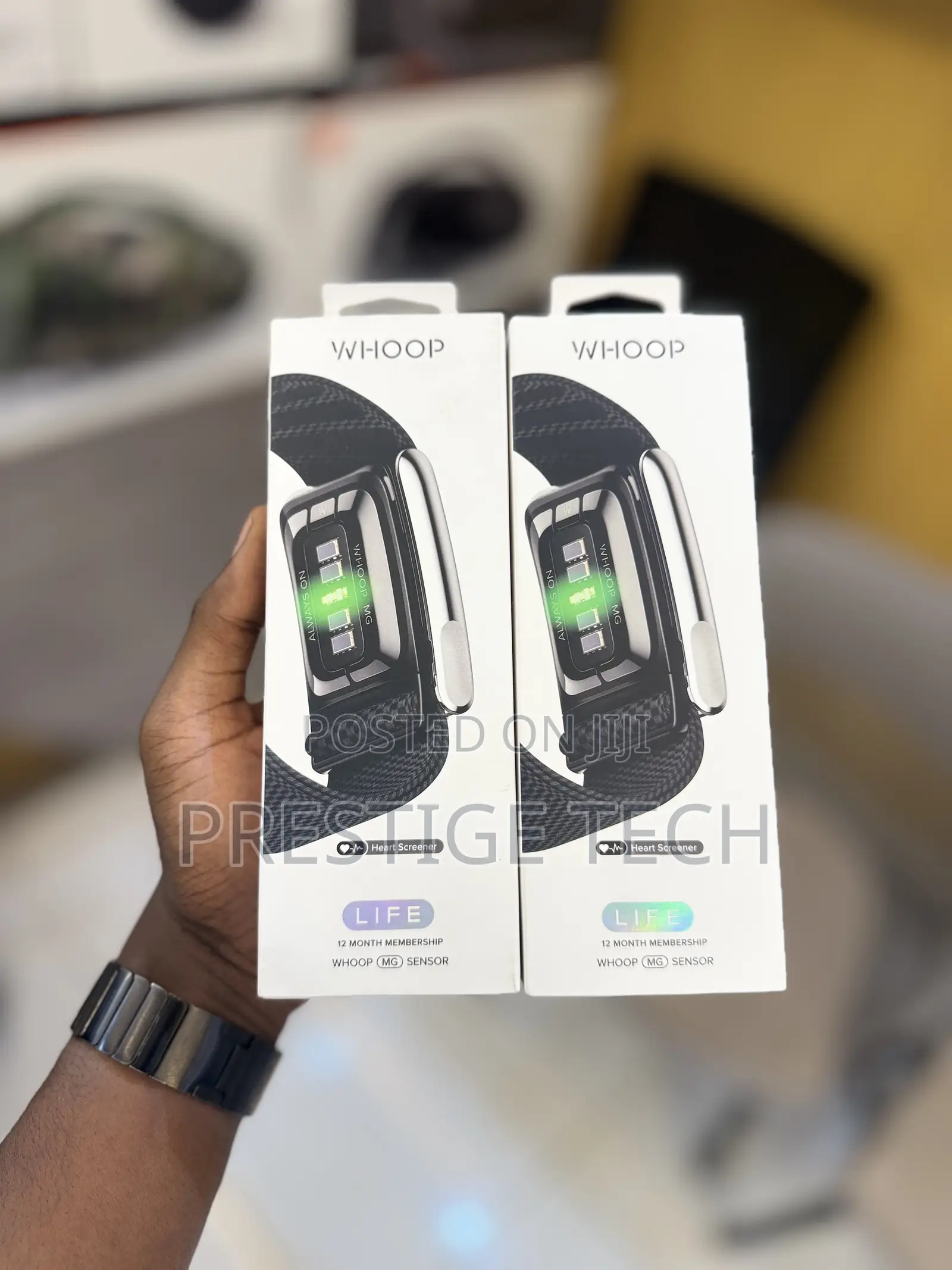 Whoop Life 5.0 Mg Activity Fitness Tracker 12 Month Membership
