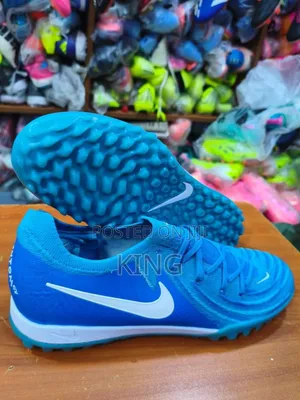 Nike Phantom Gx Ii Pro Turf Soccer Shoes