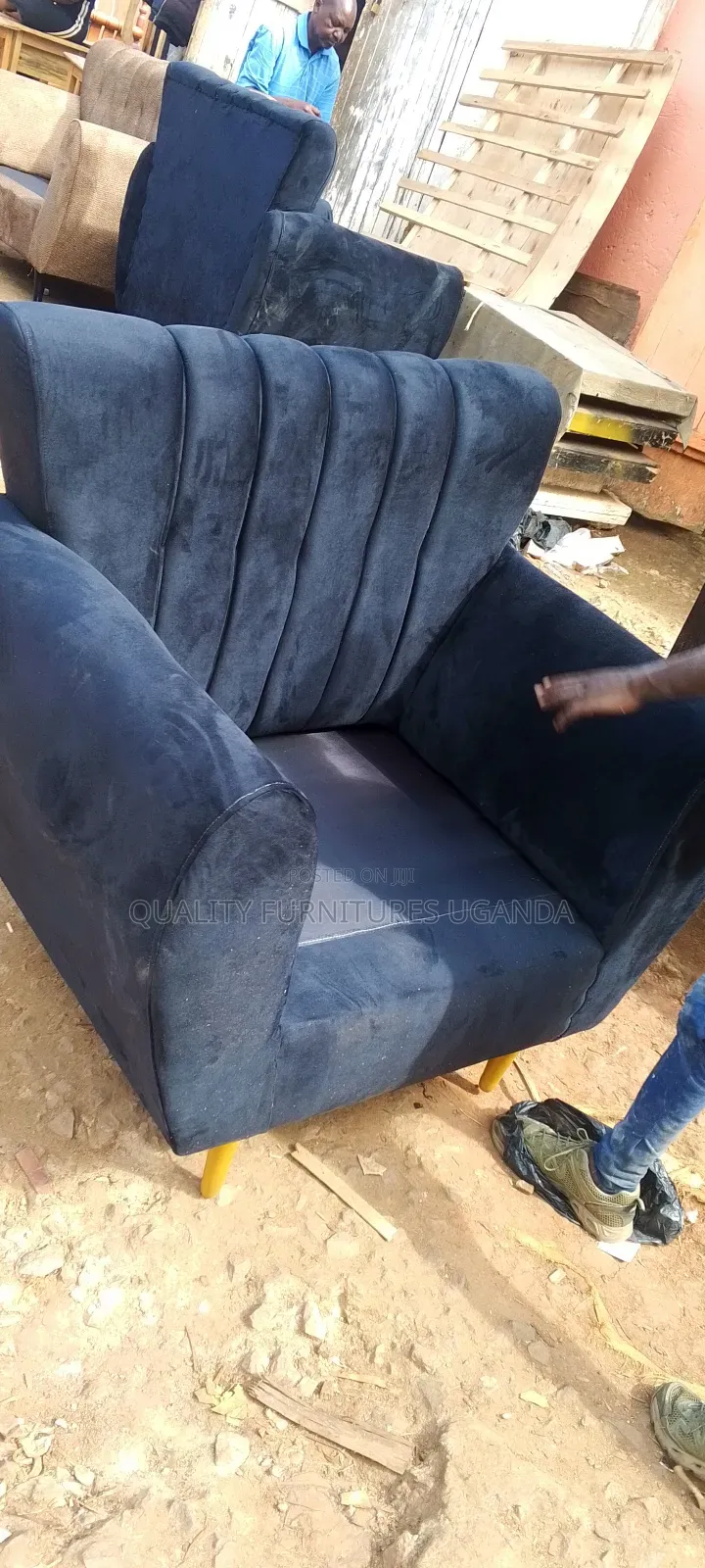 Black Single Seater Butterfly Sofa Seat