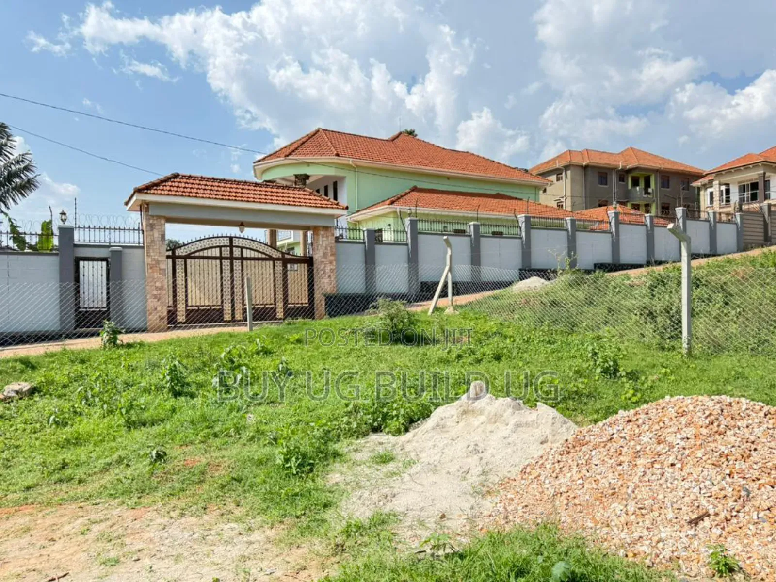 20 Decimals Kira Town 150m Private Mailo Land Title