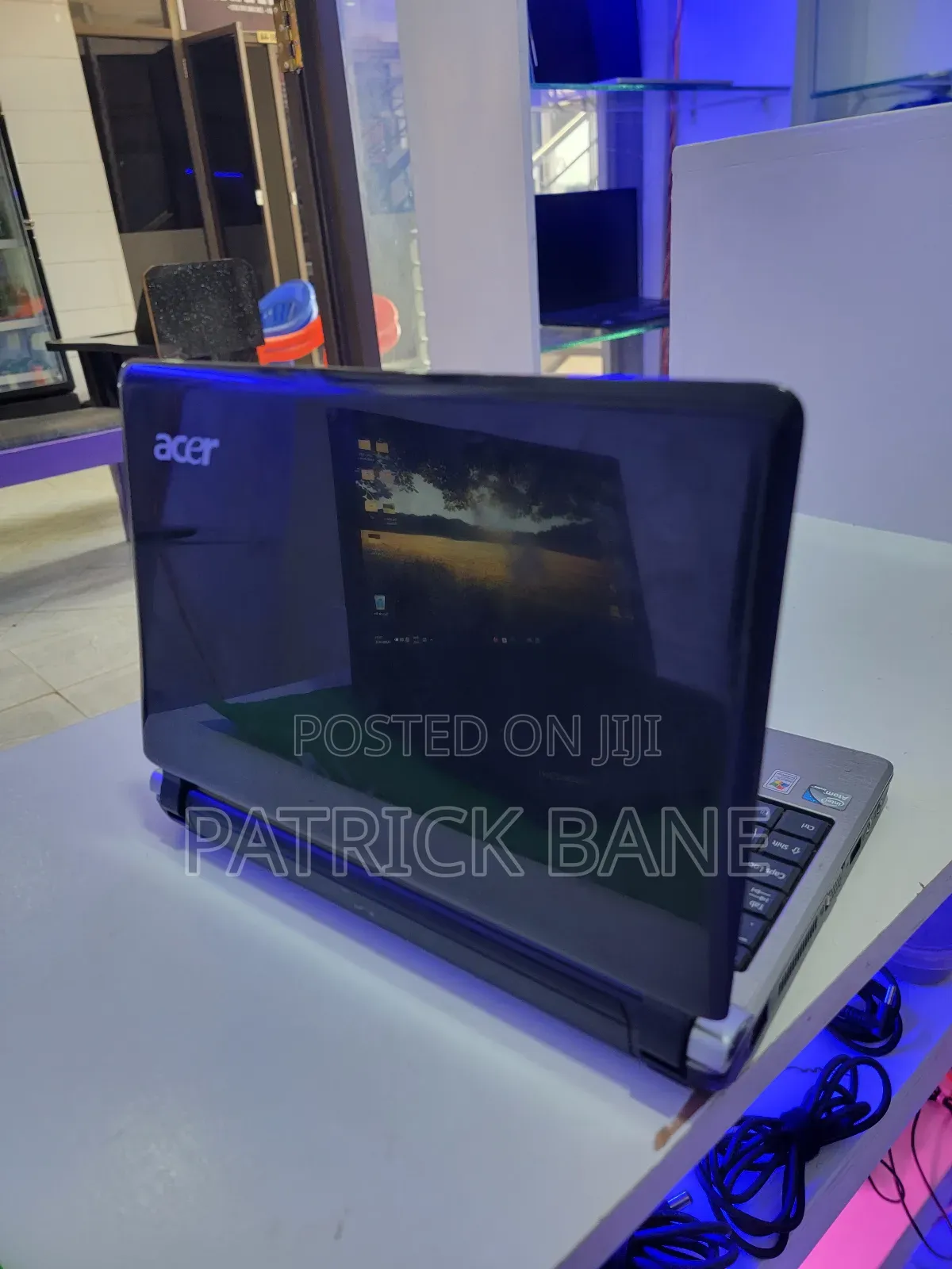 Laptop Acer Aspire One 1GB Intel Atom HDD 320GB