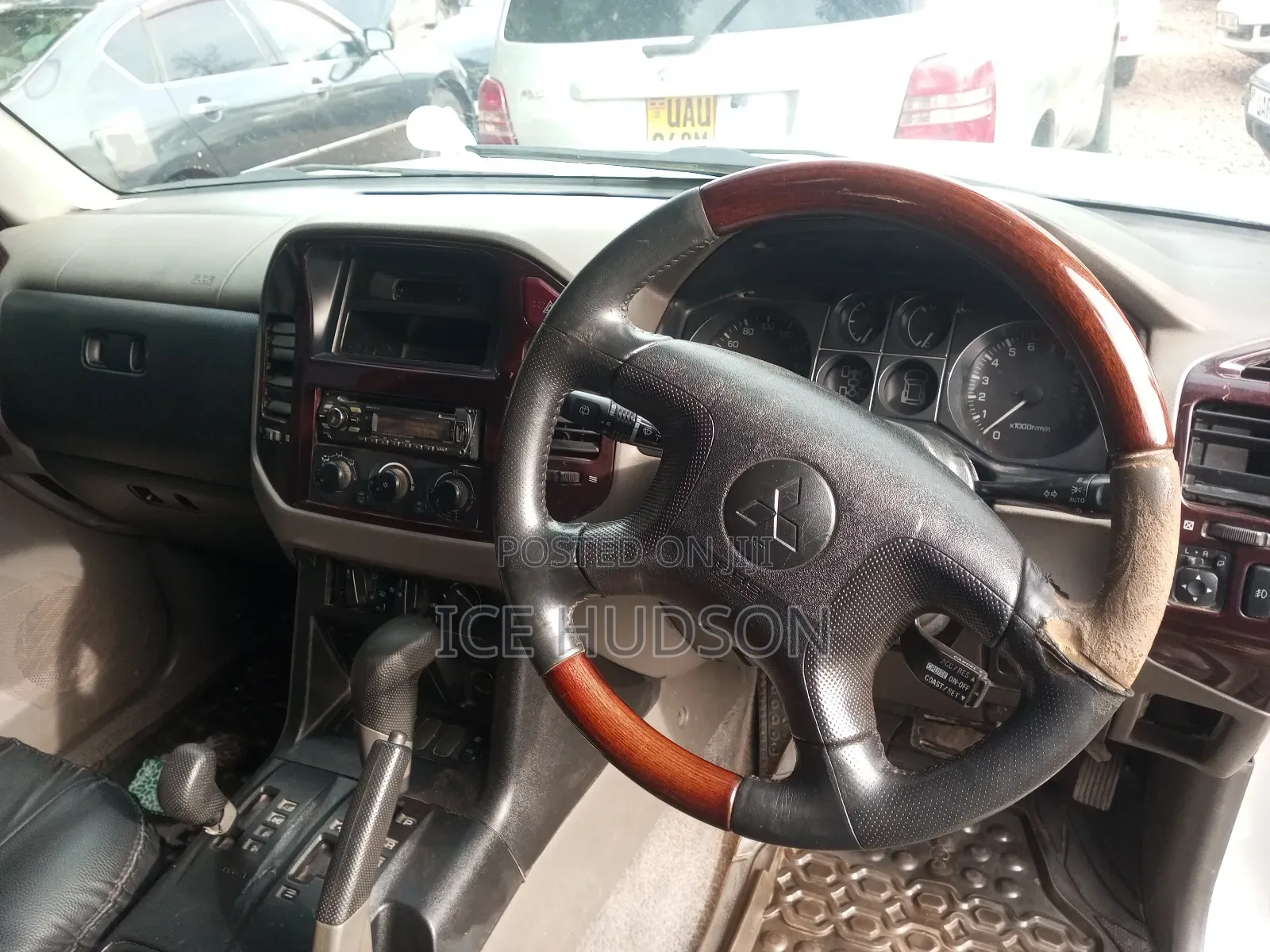 Mitsubishi Pajero 2006 White