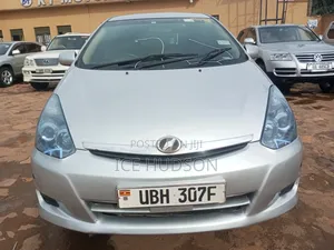 Toyota Wish 2007 Silver