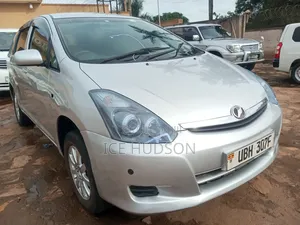 Toyota Wish 2007 Silver