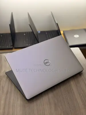 Laptop Dell Precision 5530 16GB Intel Core i7 SSD 512GB
