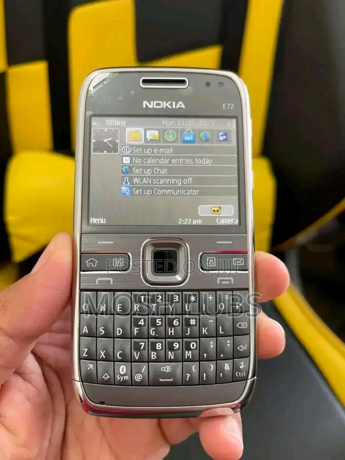 New Nokia E72 Gray