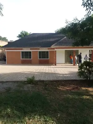 Ware House for Rent Used as Office