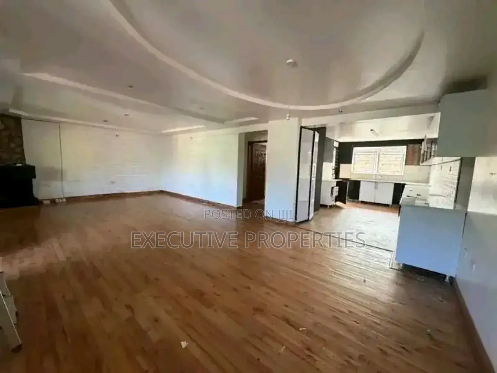 4bdrm Duplex in Buziga, Central Division for rent