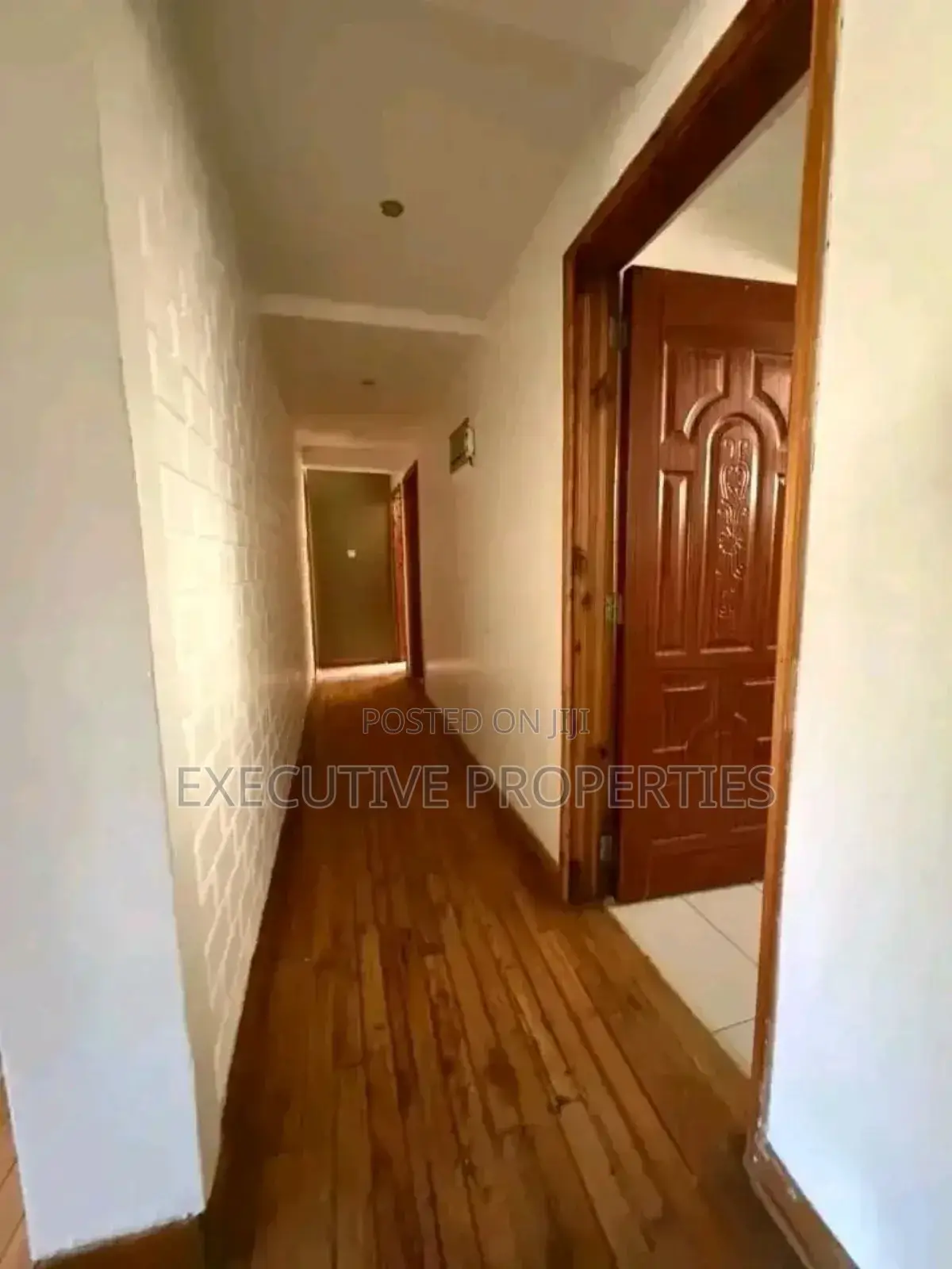 4bdrm Duplex in Buziga, Central Division for rent