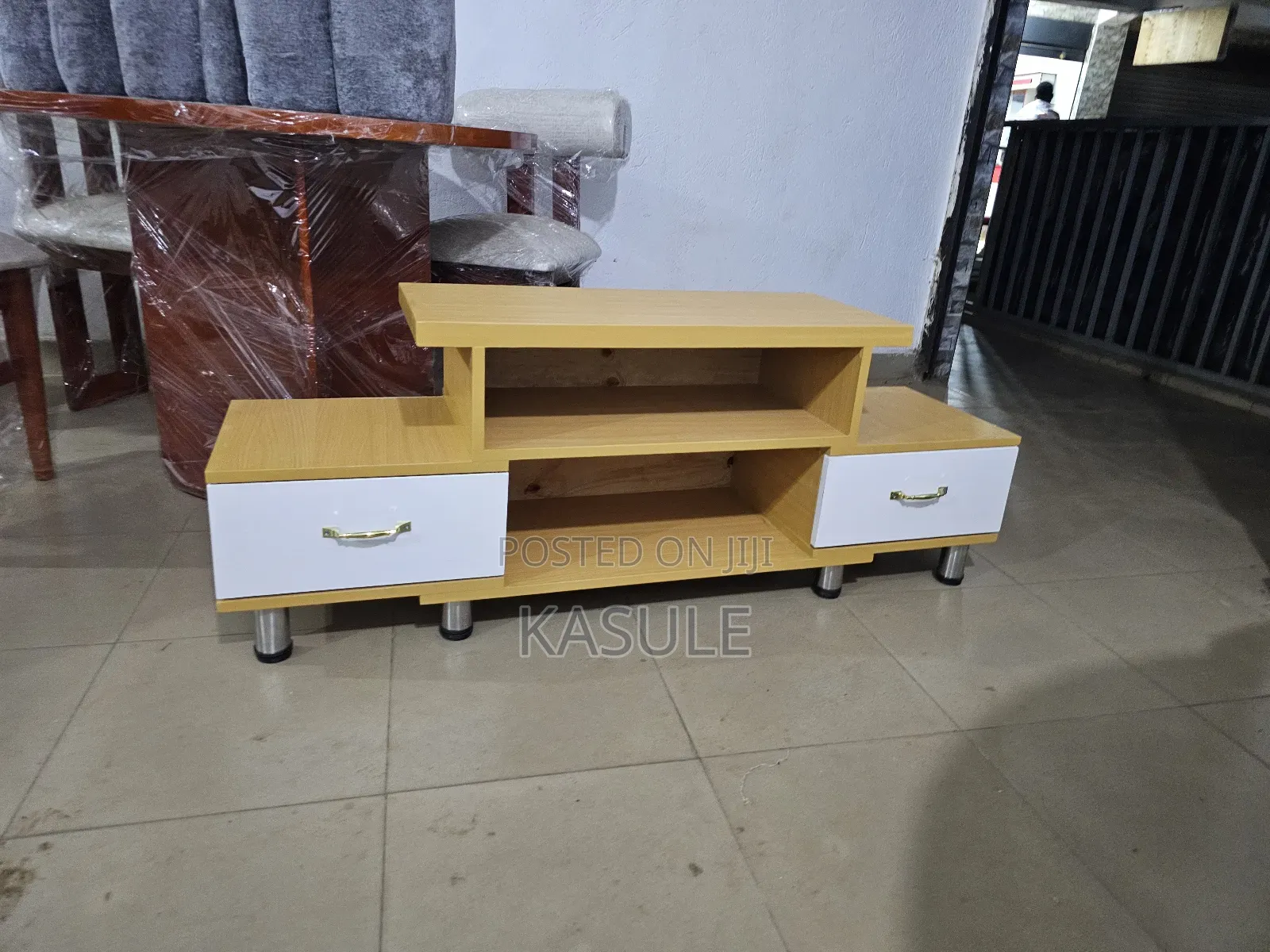 Mordern Tv Stand