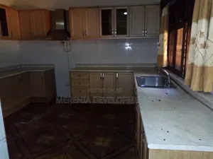 4bdrm House in Muyenga, Makindye for rent