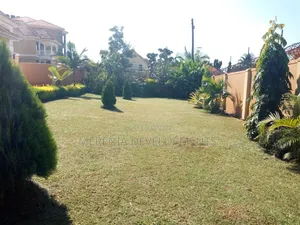 4bdrm House in Muyenga, Makindye for rent