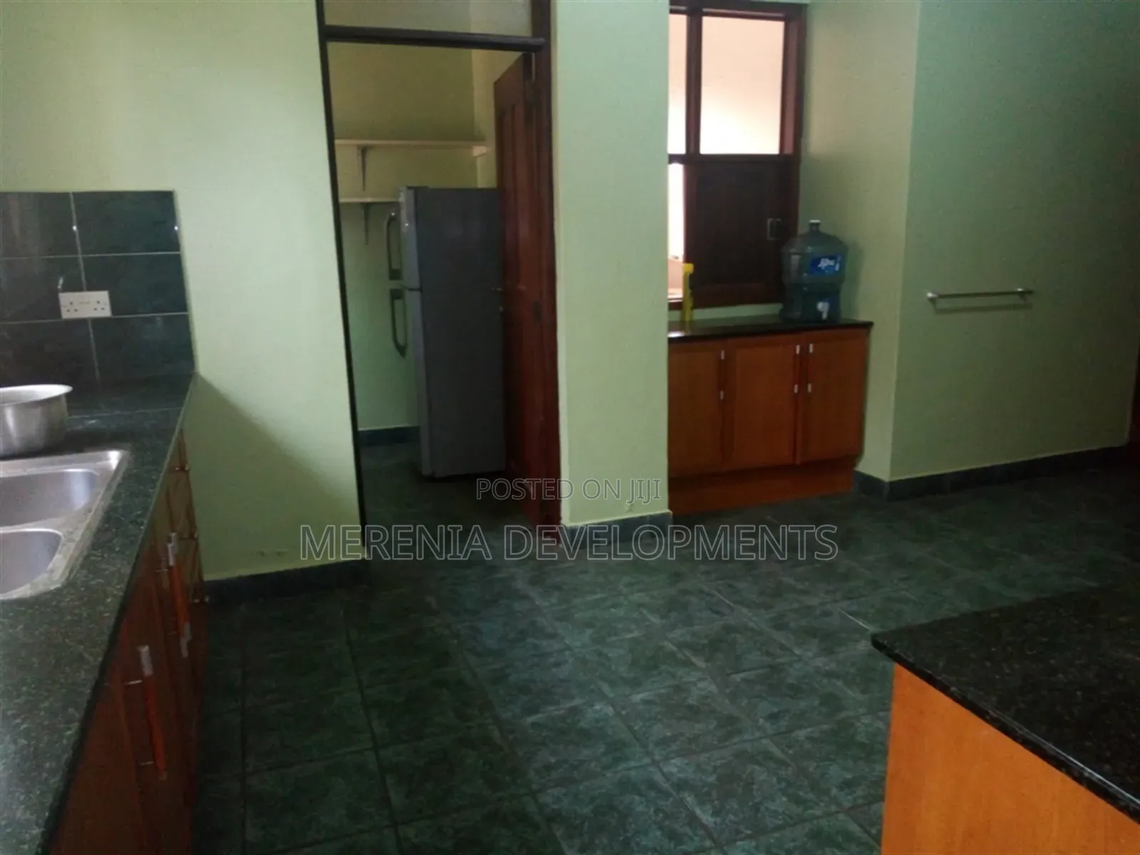 3bdrm House in Muyenga, Makindye for rent