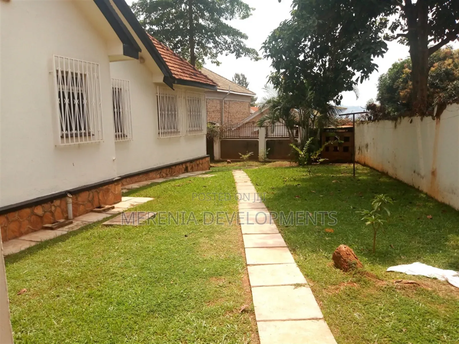 3bdrm House in Muyenga, Makindye for rent