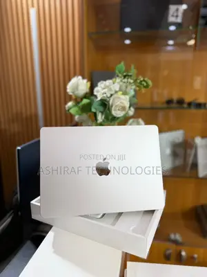 Laptop Apple MacBook Air 2022 M2 8GB Apple M2 SSD 256GB