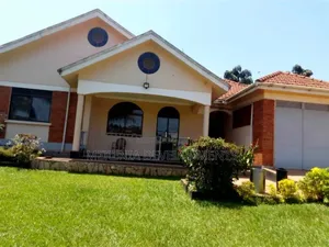 3bdrm House in Lubowa, Makindye for rent