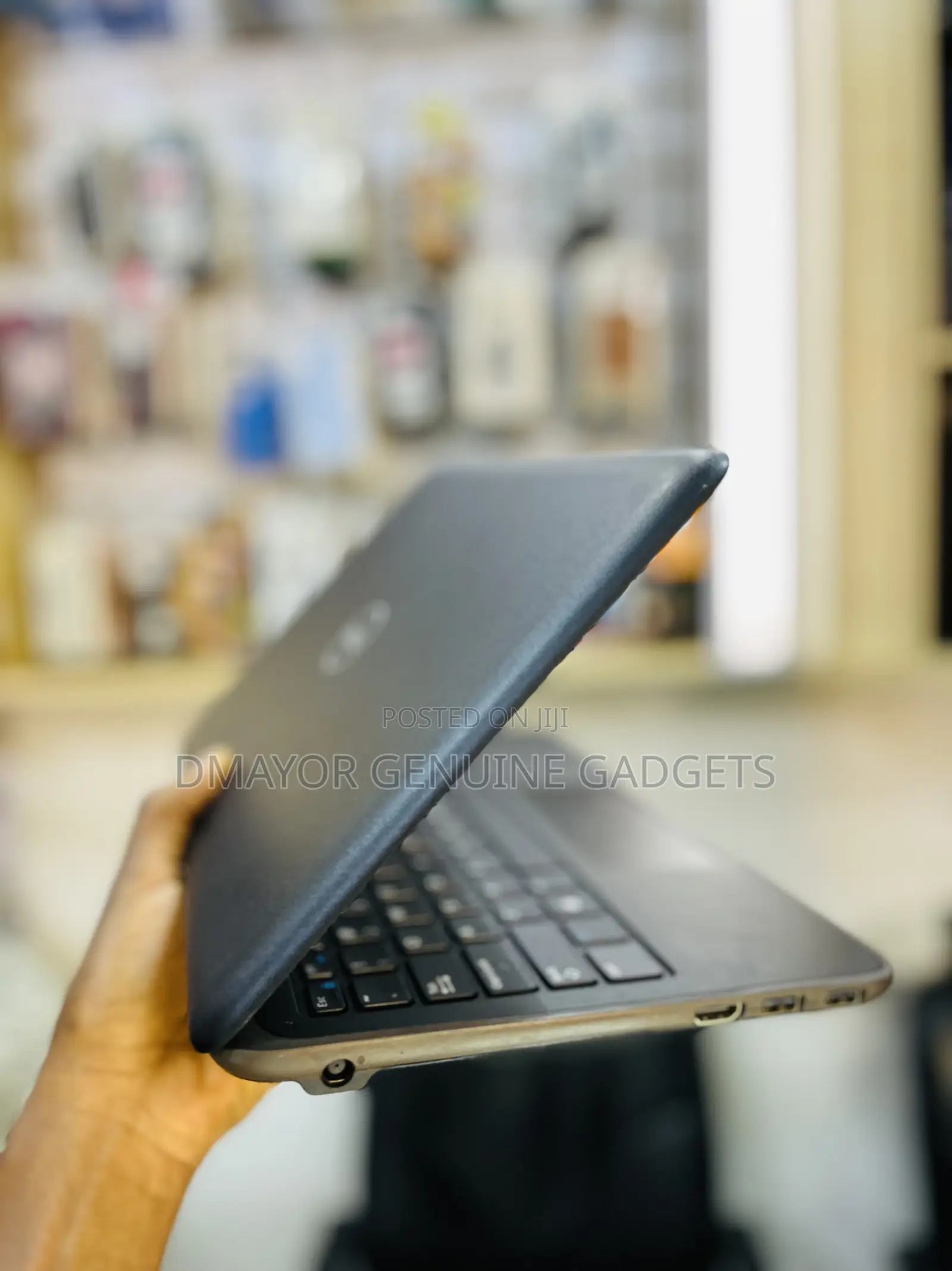 Laptop Dell Latitude 11 3189 4GB Intel Celeron SSD 128GB