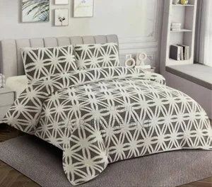 High Quality Duvet Set. 6*6 ( White)
