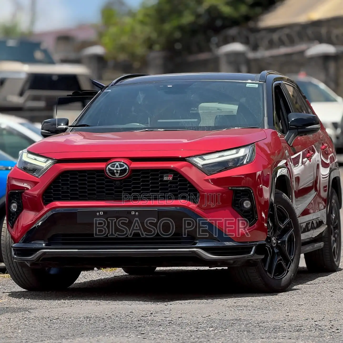 Toyota RAV4 XLE Premium AWD 2024 Beige