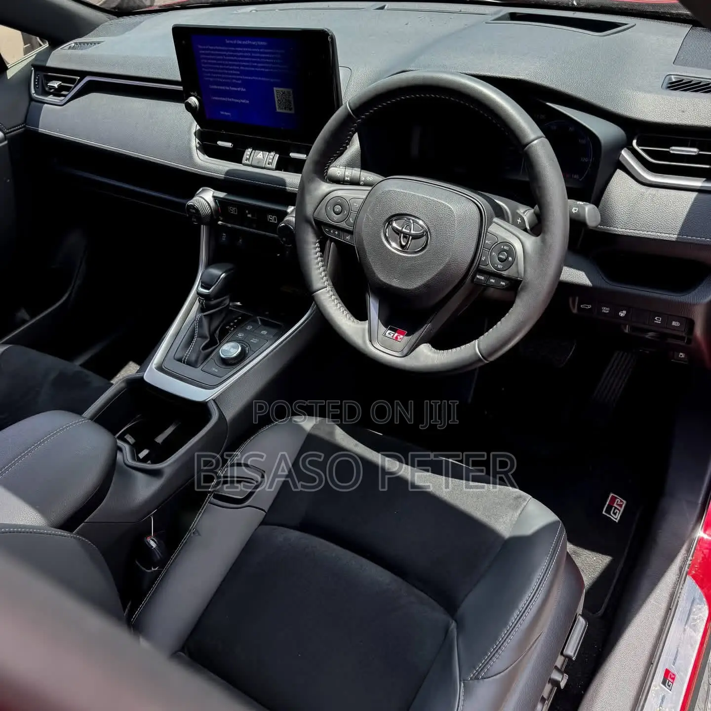 Toyota RAV4 XLE Premium AWD 2024 Beige