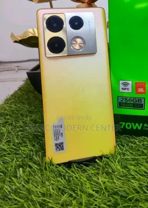 New Infinix Note 40 Pro 256 GB Gold