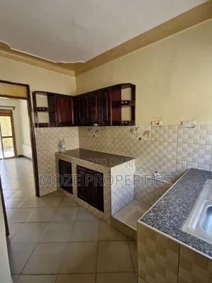 2bdrm Bungalow in Kyaliwajala, Central Division for rent