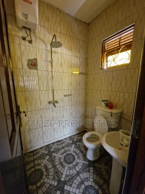 2bdrm Bungalow in Kyaliwajala, Central Division for rent