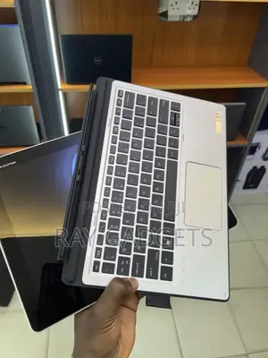 New Laptop HP EliteBook X2 1012 G2 8GB Intel Core i7 SSD 256GB