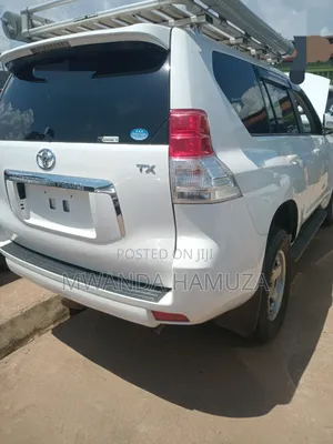 Toyota Land Cruiser Prado 2012 White