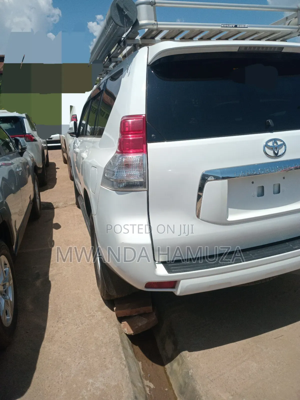 Toyota Land Cruiser Prado 2012 White