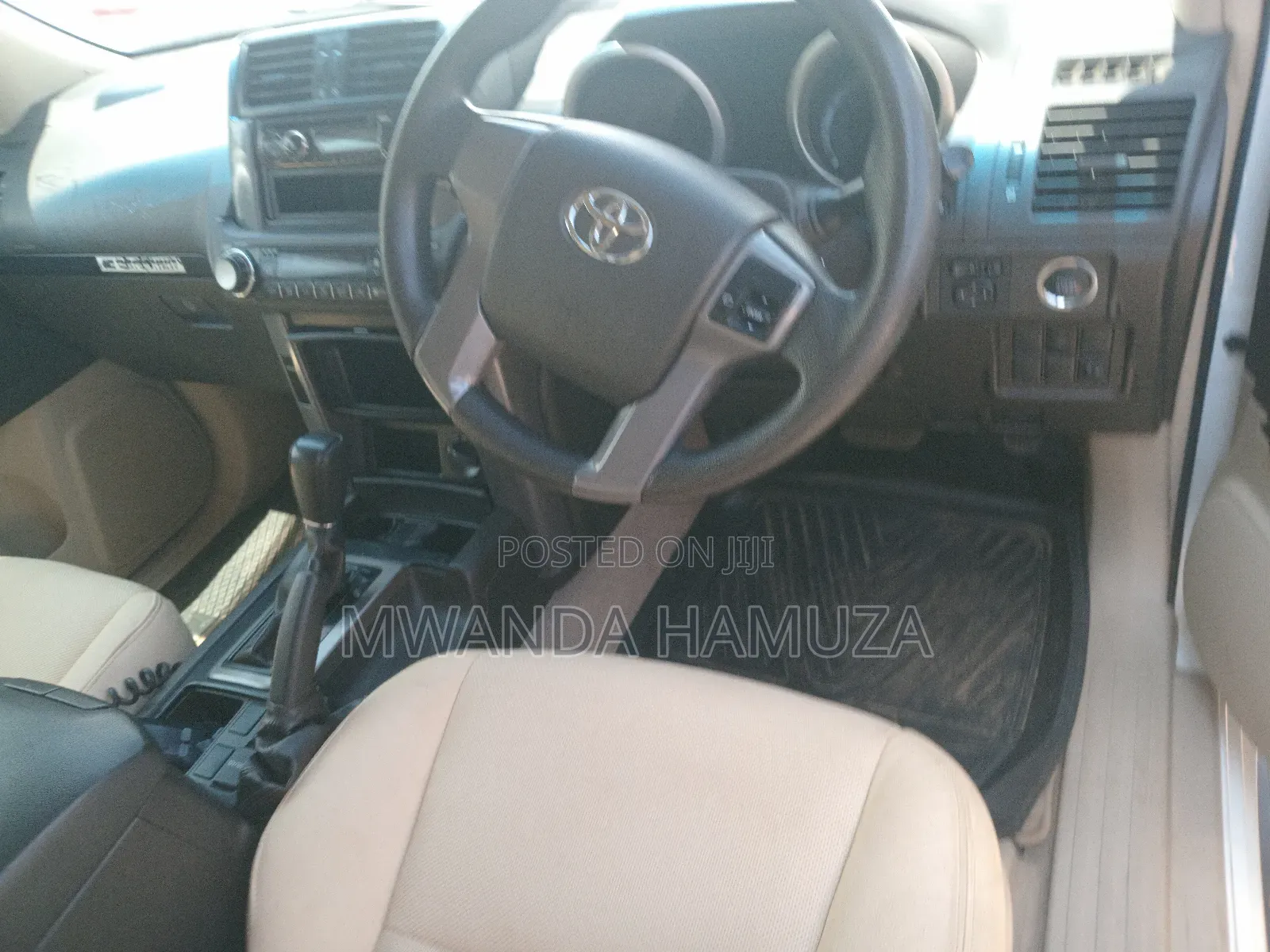 Toyota Land Cruiser Prado 2012 White