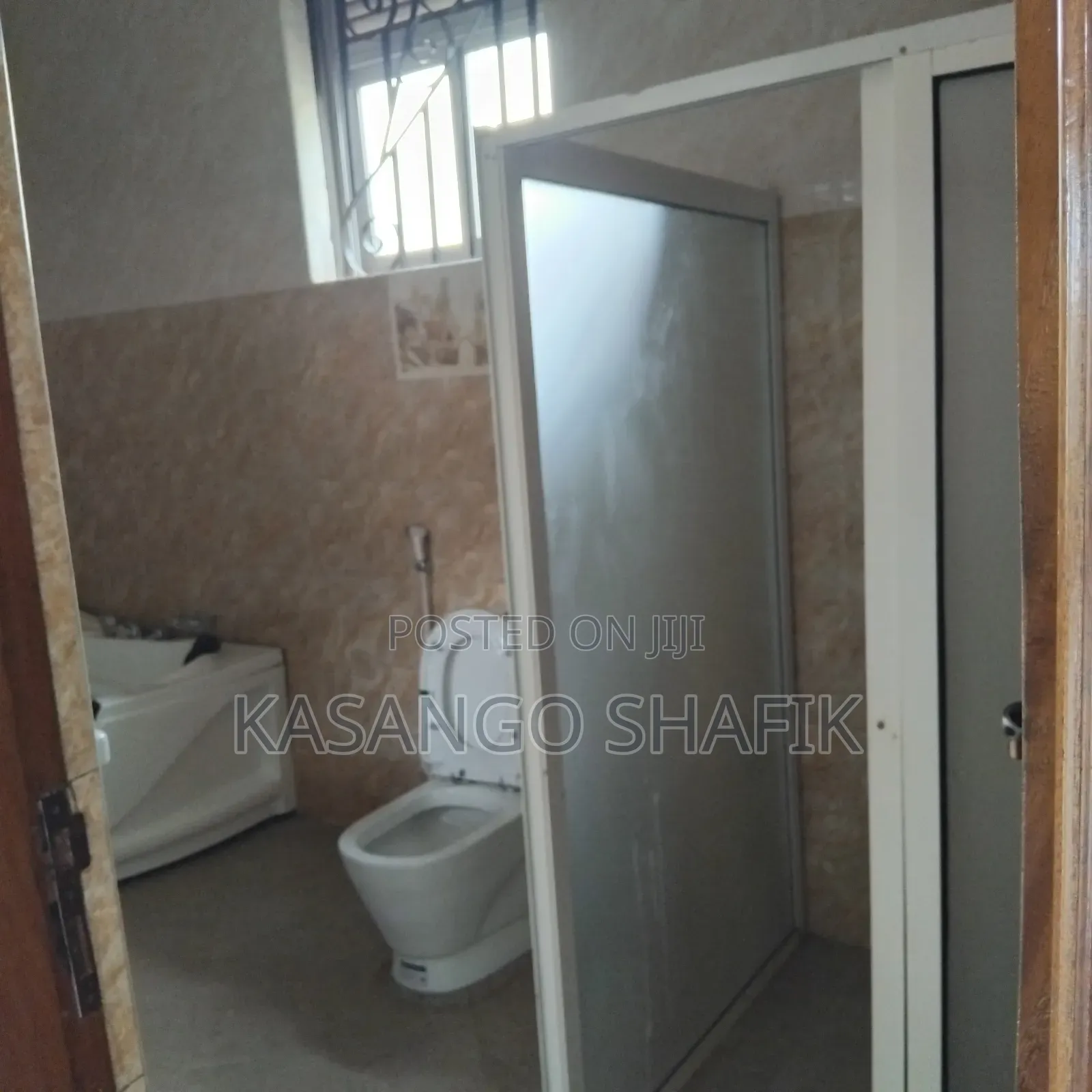 4bdrm House in Kira for sale