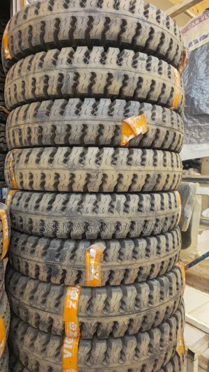 700r16 Kibooko Behind Tyre