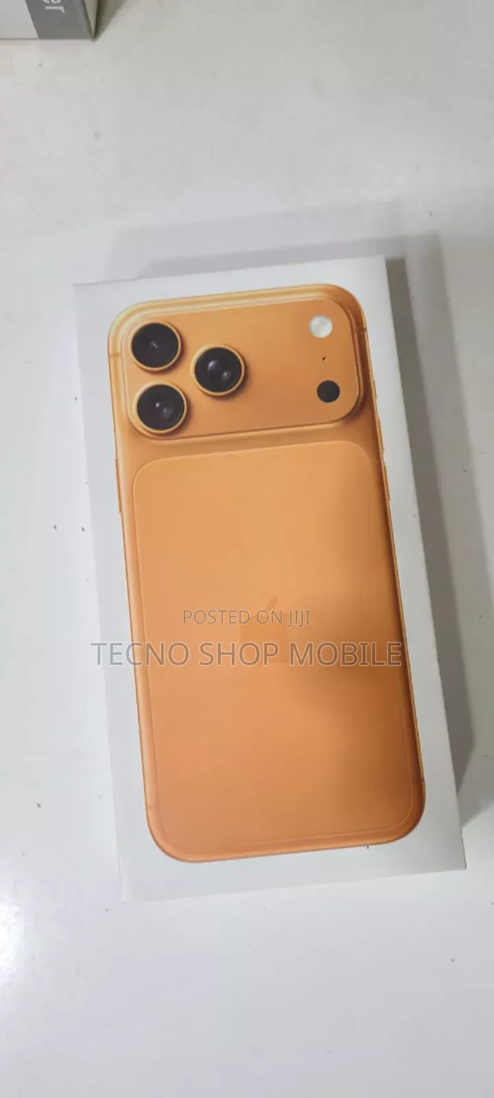 New Apple iPhone 17 Pro Max 512 GB Gold