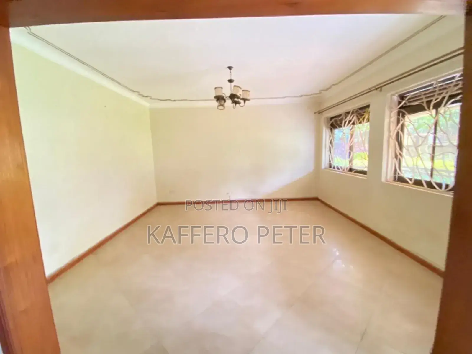 3bdrm House in Kisaasi, Central Division for rent