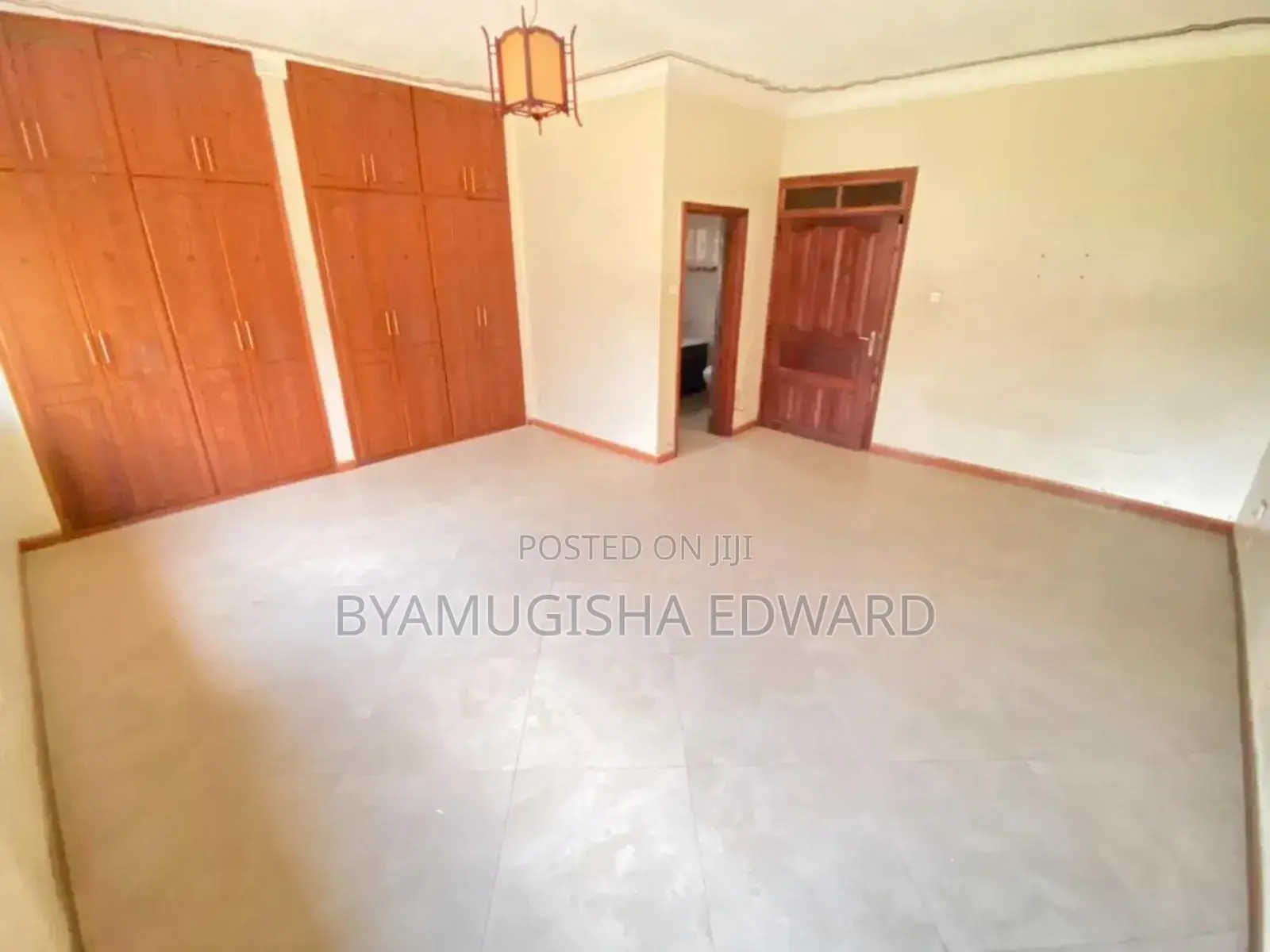 3bdrm House in Kisaasi, Central Division for rent