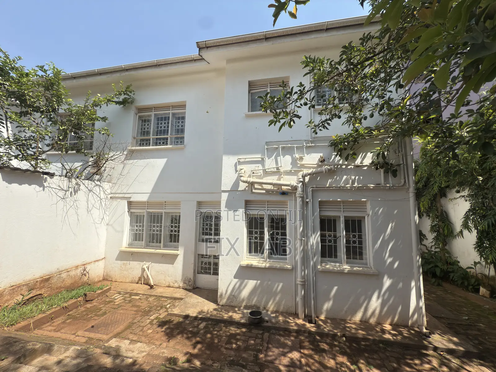 3bdrm House in Central Division for rent