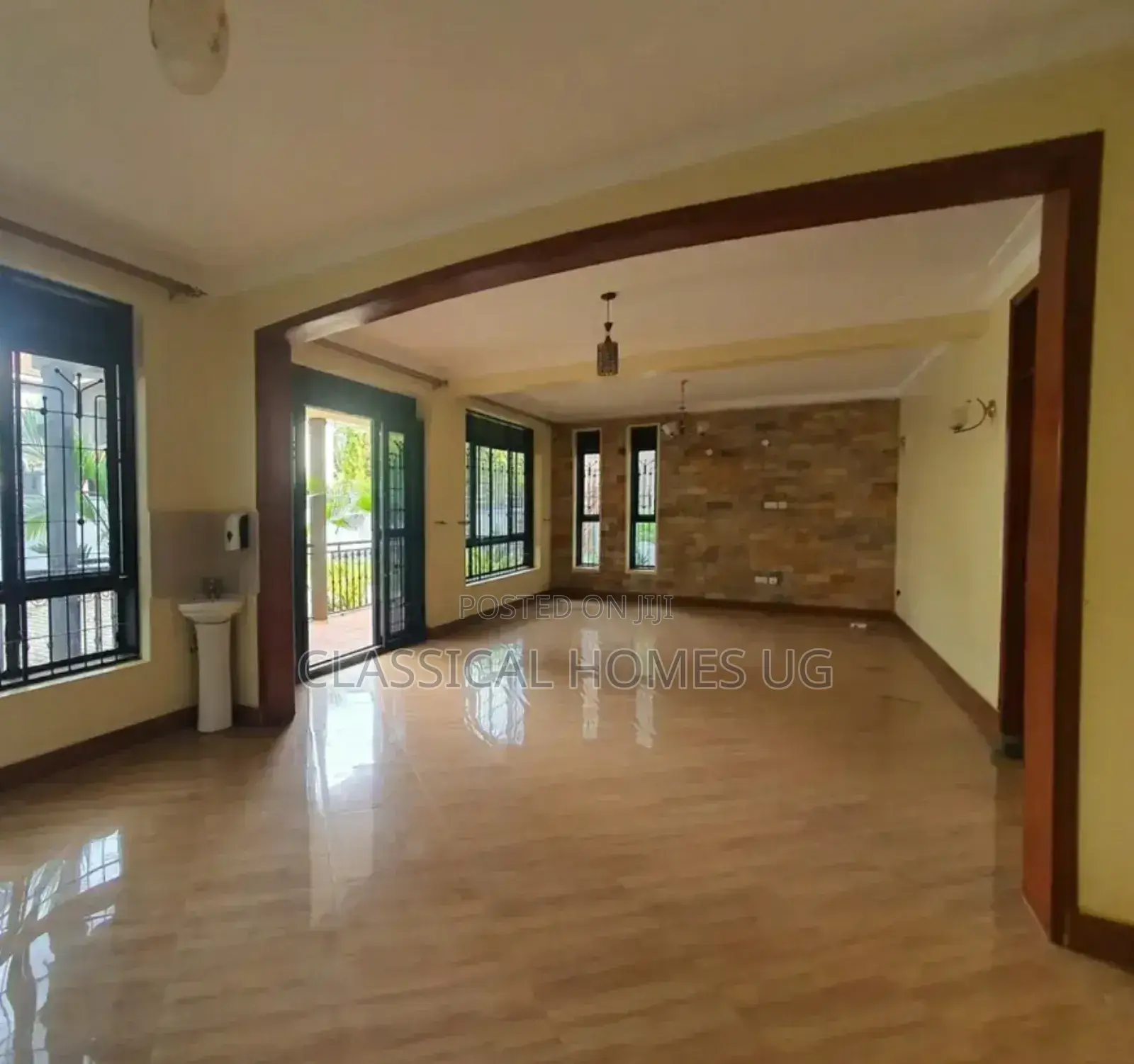 4bdrm Duplex in Ntinda, Central Division for rent