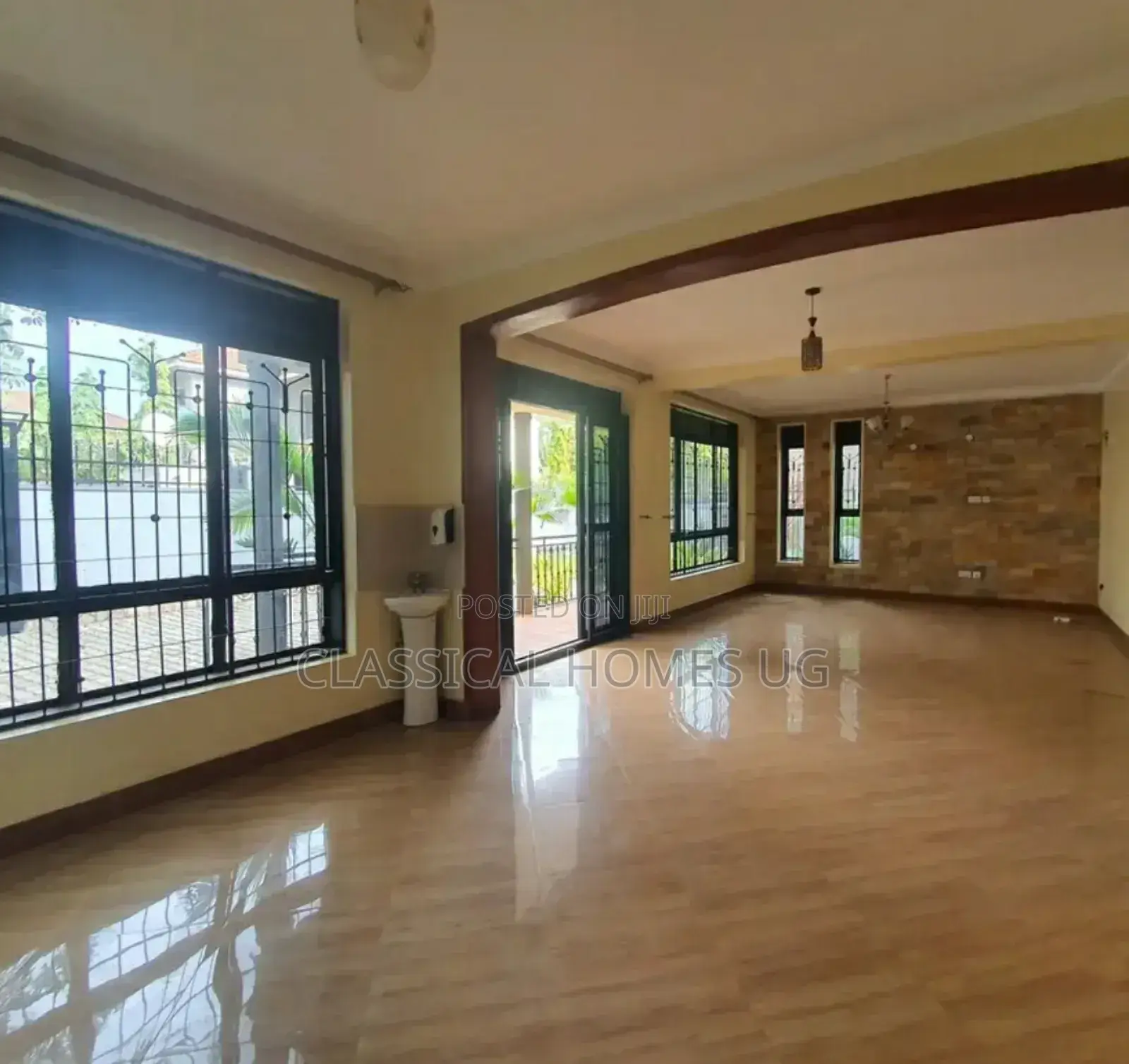 4bdrm Duplex in Ntinda, Central Division for rent