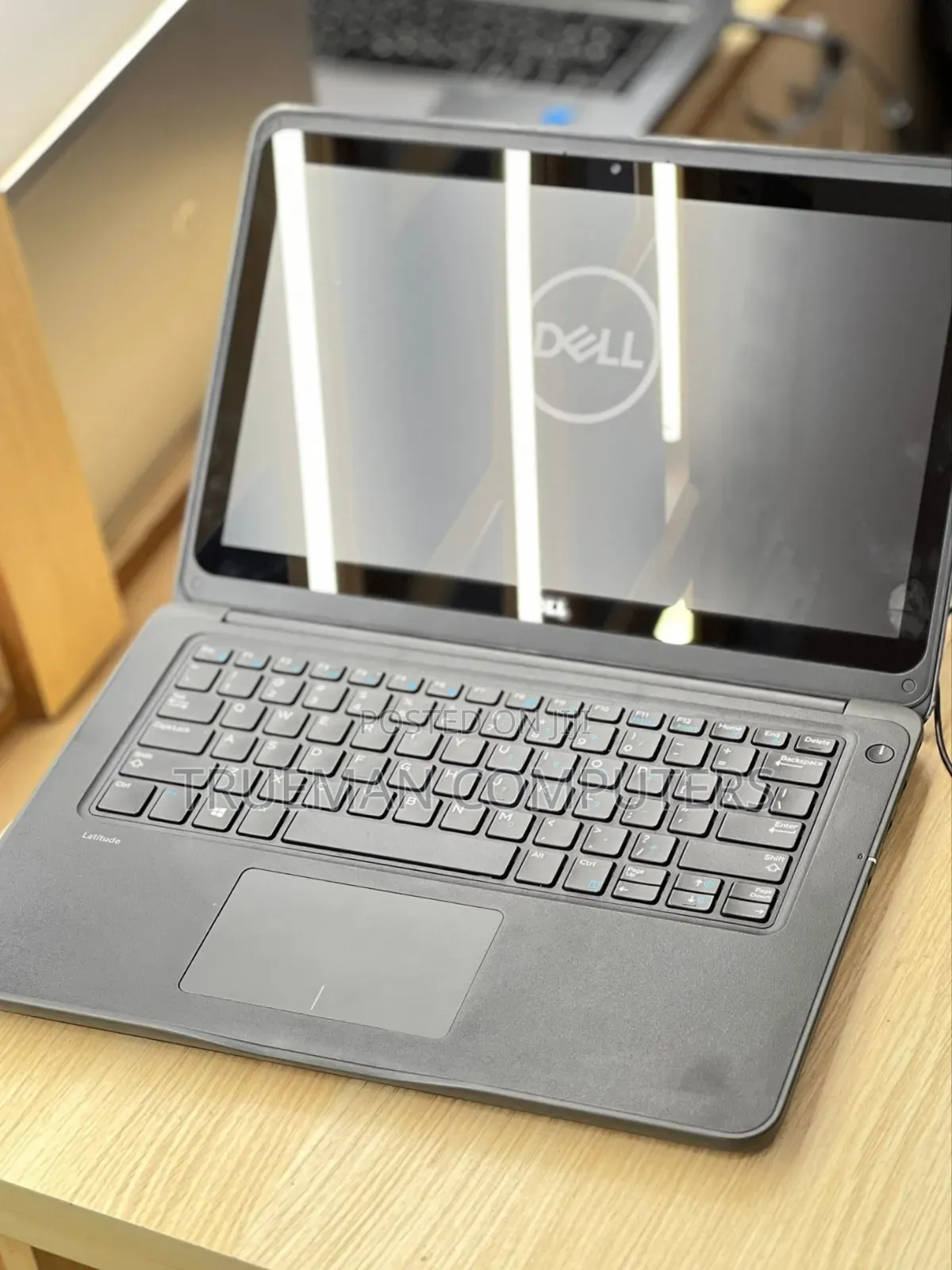 Laptop Dell Latitude 3380 8GB Intel Core i5 HDD 500GB