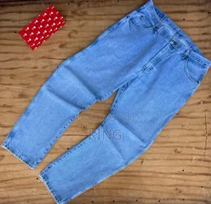 Wide Leg Comfort Fit Denim Baggy Jeans