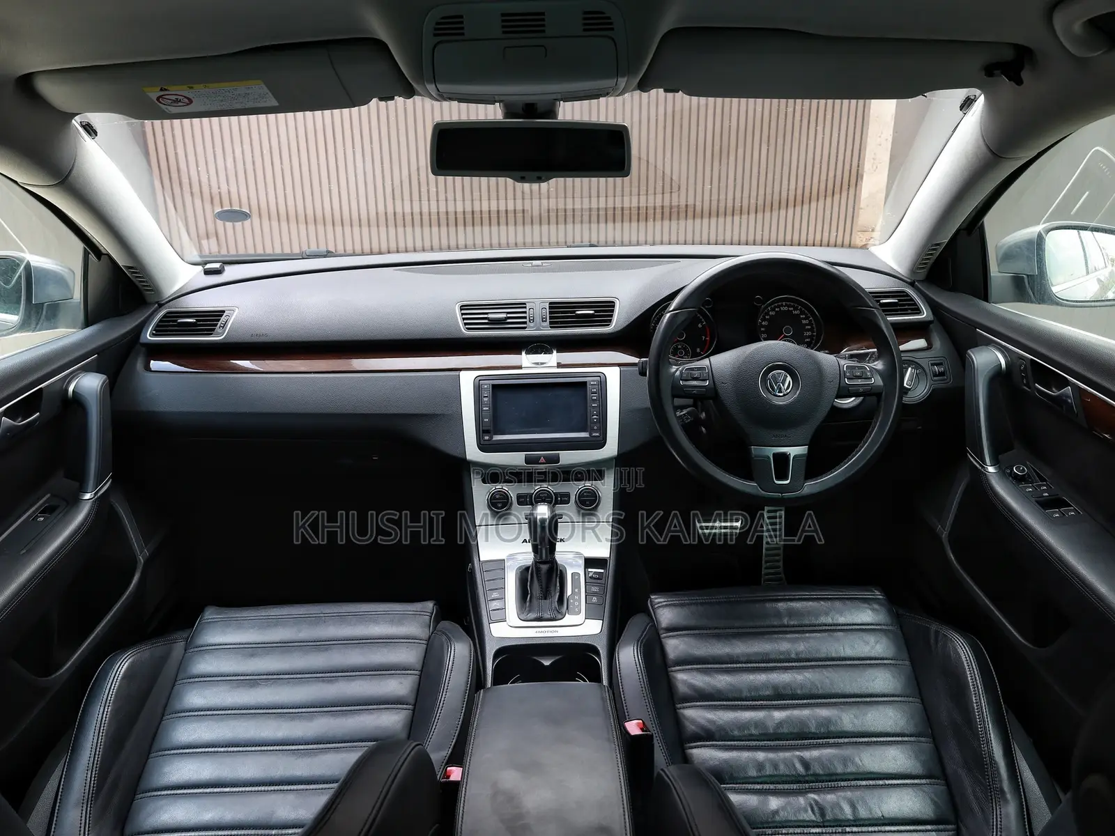 Volkswagen Passat 2012 Silver