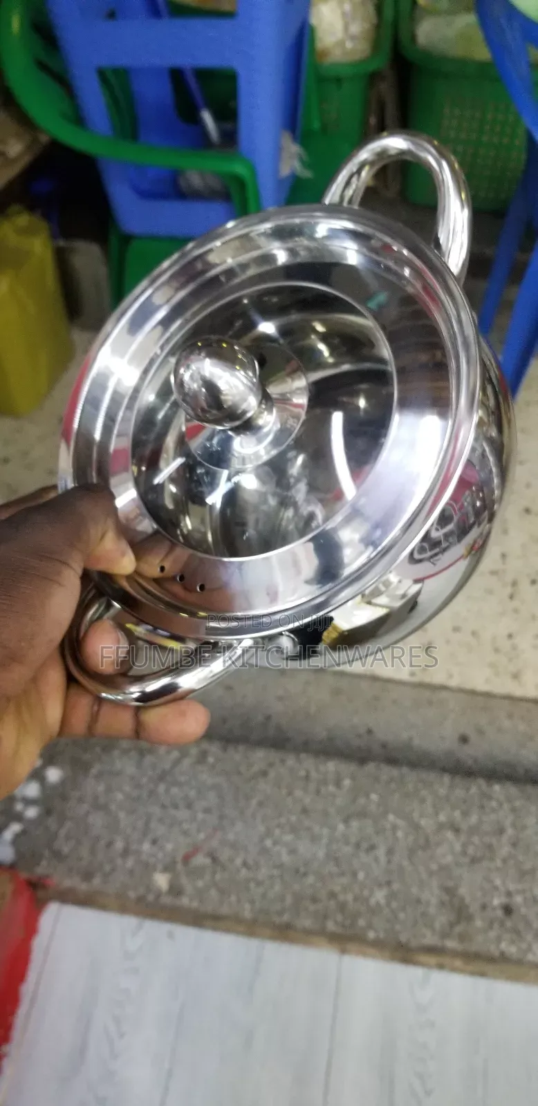 Source Pan Set or Cookware Set