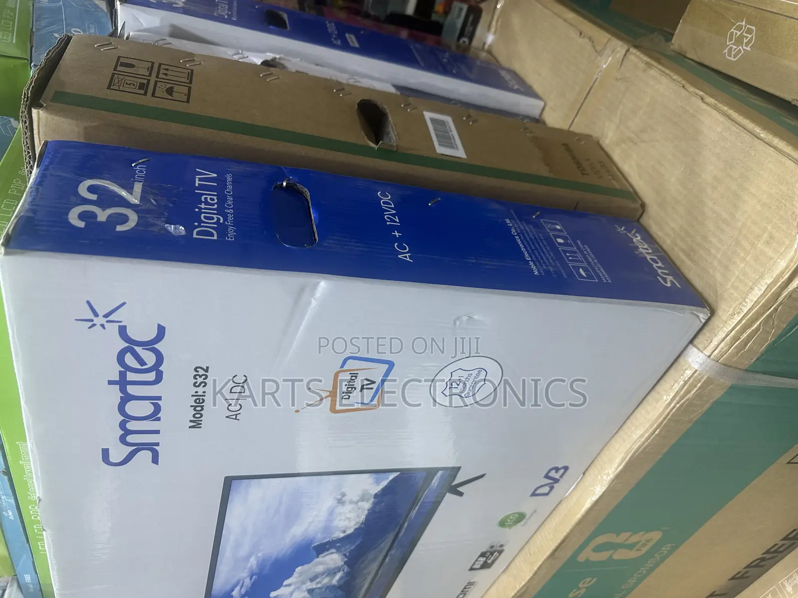32 Digital Free to Air Smartec Tv