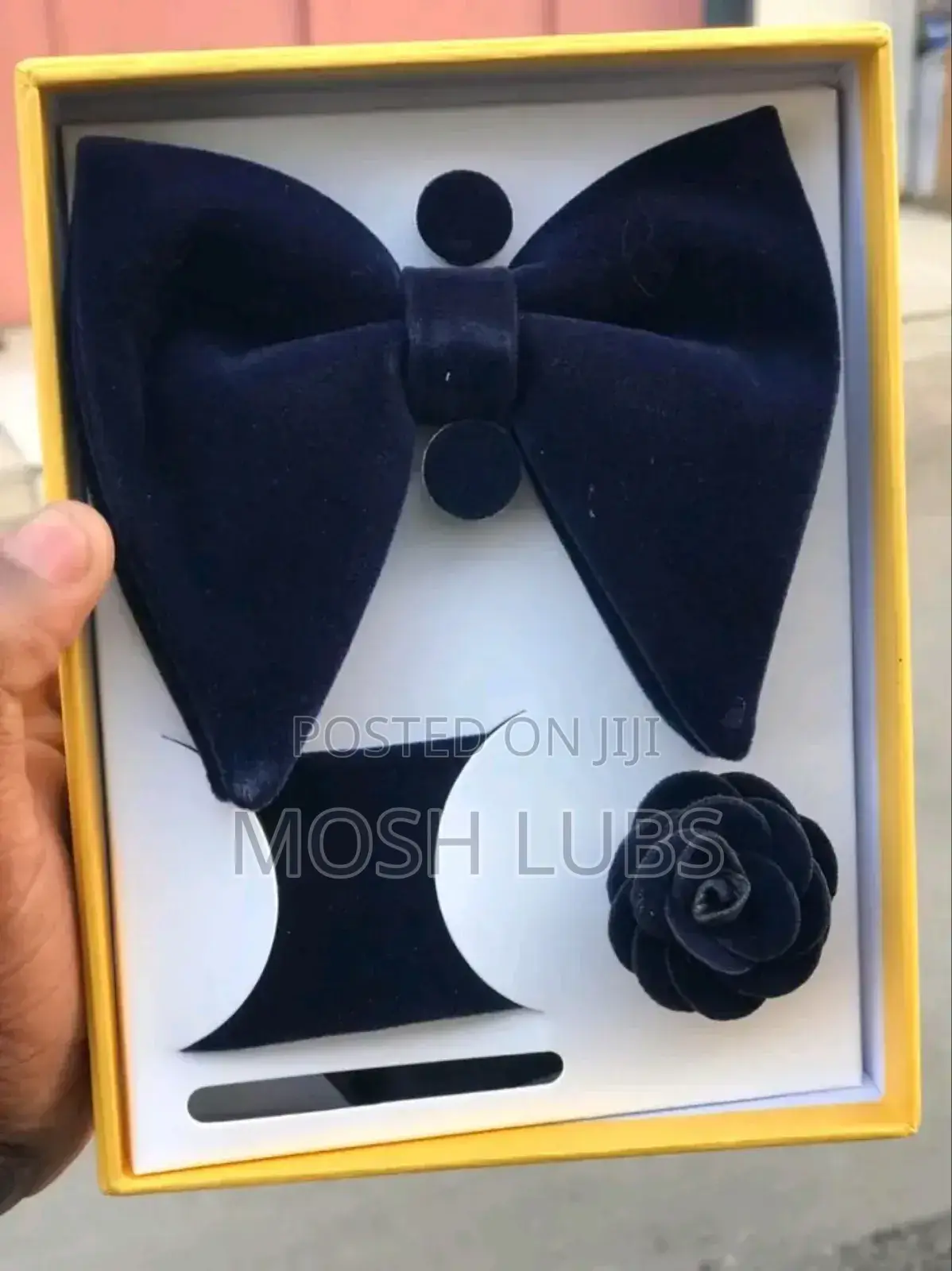 Velvet Bowtie With a Pocket Square Cufflinks