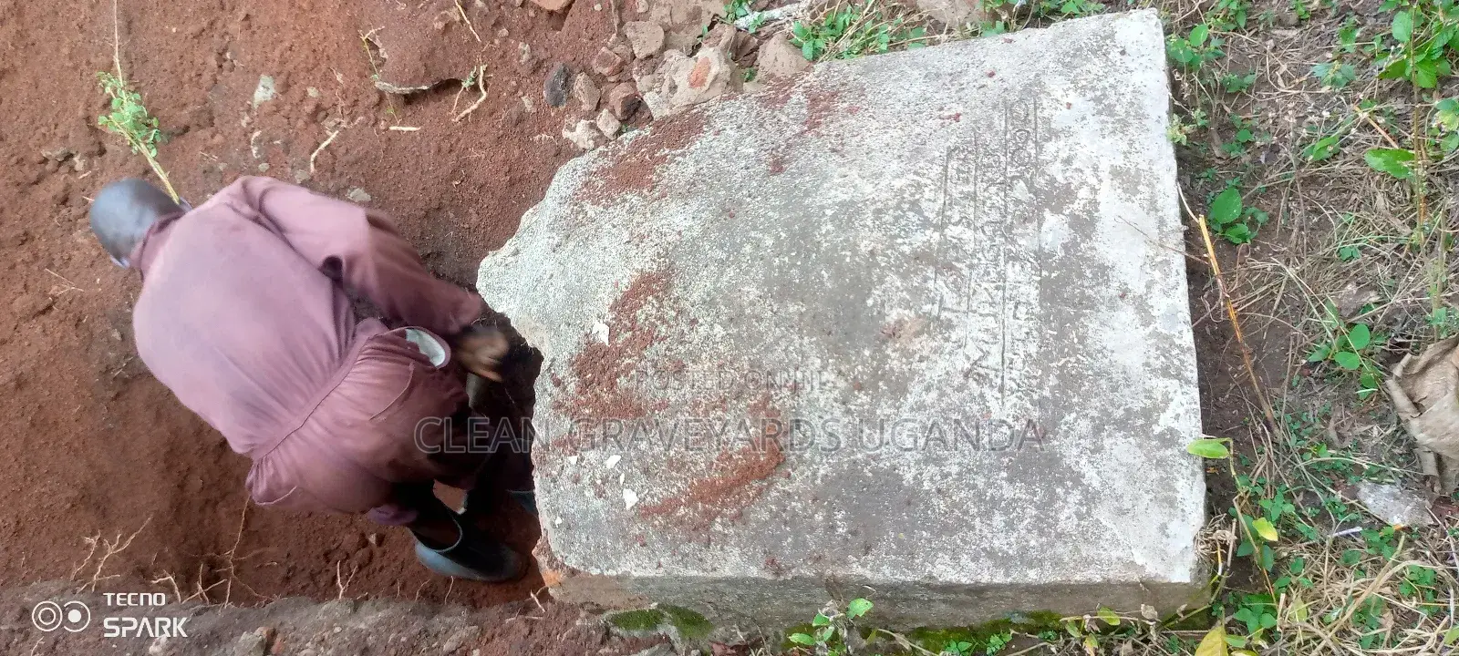 Cemetery Exhuming And Grave Finishing