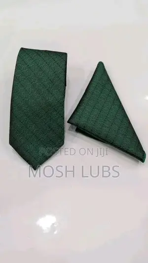 Tie + Pocket Square