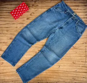 Relaxed Fit Denim Baggy Jeans