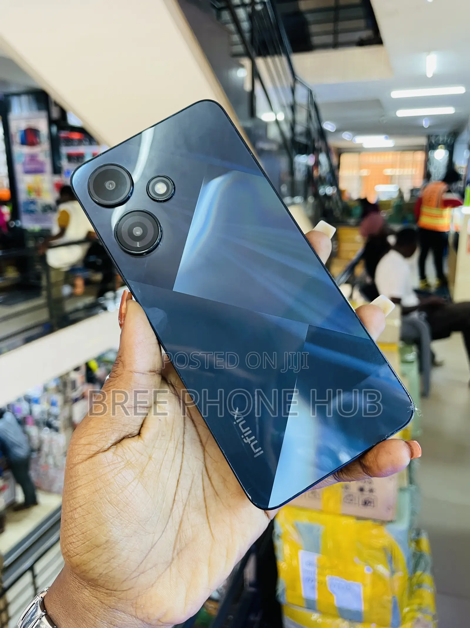 Infinix Hot 30i 128 GB Black