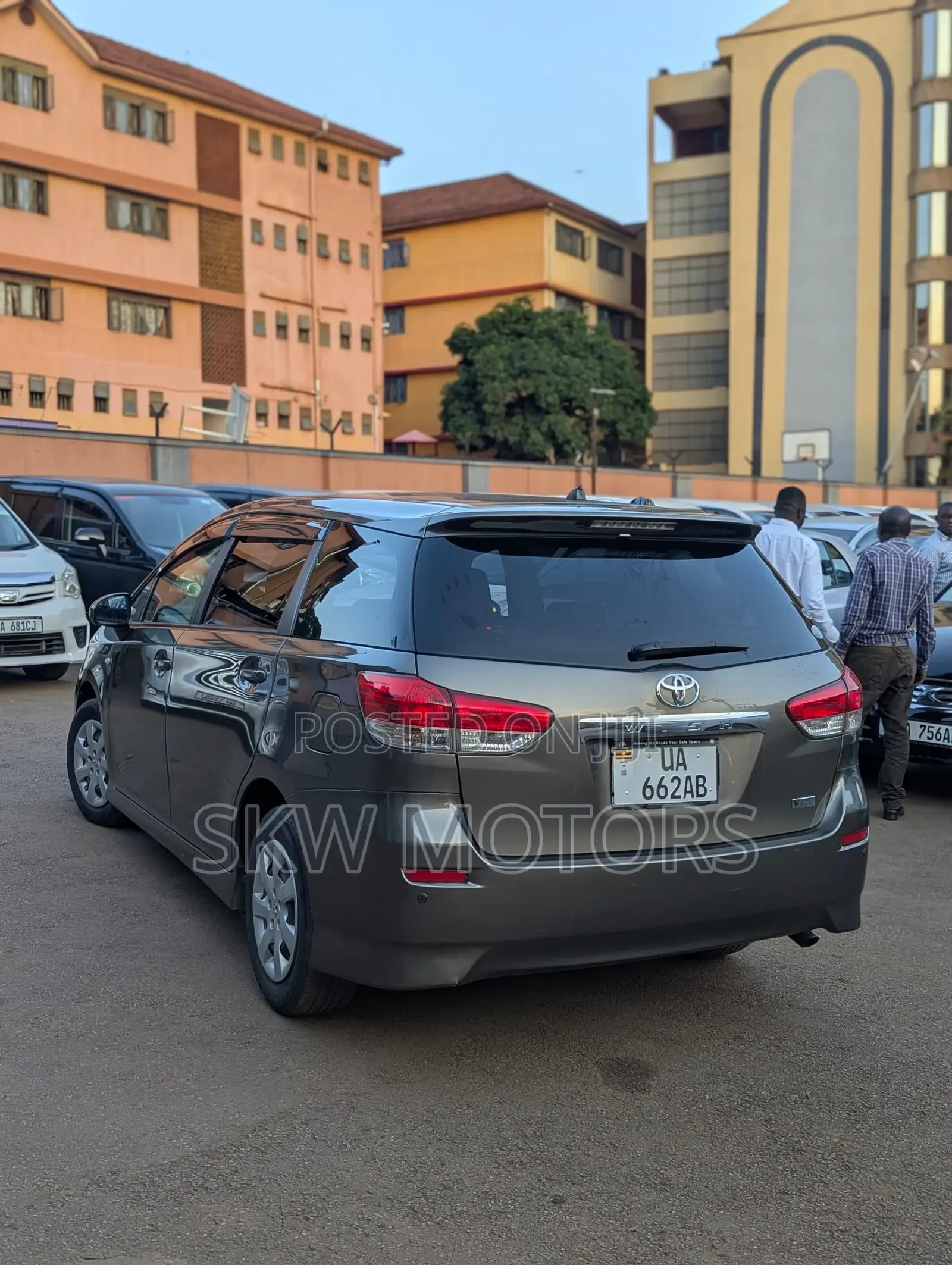 Toyota Wish 2011